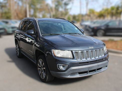 Used 2015 Jeep Compass Limited w/ Sun/Sound Group image 15