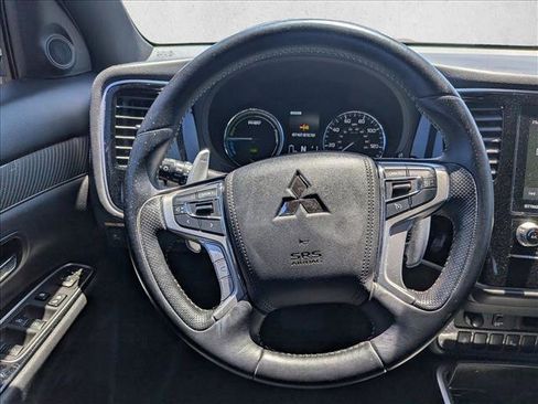 Used 2020 Mitsubishi Outlander SEL AWD/4WD image 13
