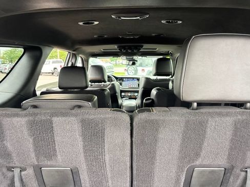 Used 2025 Dodge Durango R/T AWD/4WD image 35
