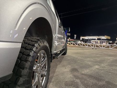 Used 2021 Ford F150 XLT w/ Equipment Group 301A Mid image 9