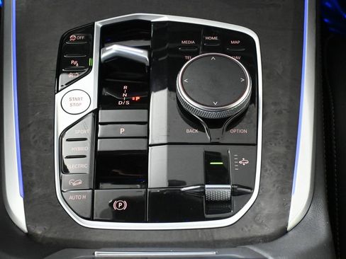 Certified 2025 BMW X5 xDrive50e w/ Parking Assistance Package image 22