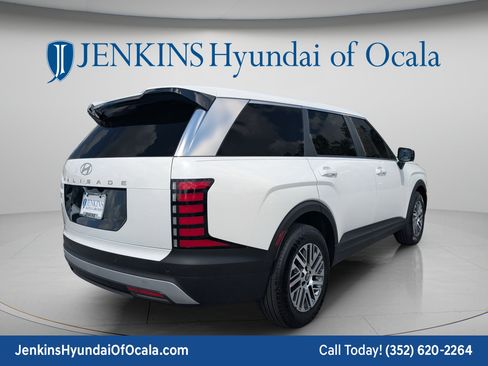 New 2026 Hyundai Palisade SE FWD image 3