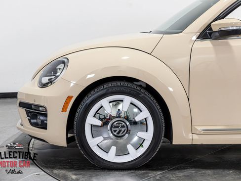 Used 2019 Volkswagen Beetle 2.0T Final Edition SEL image 34