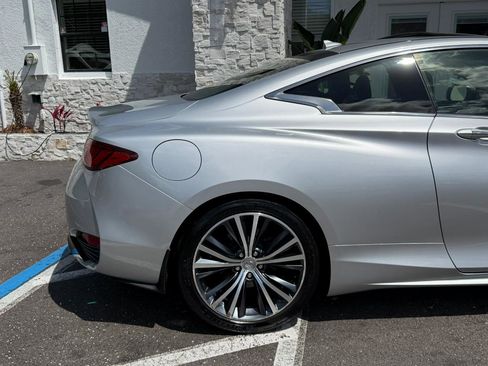 Used 2017 INFINITI Q60 3.0t w/ Premium Plus Package 3.0T image 20