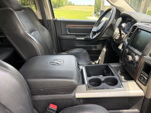 Used 2015 RAM 3500 Laramie AWD/4WD image 13