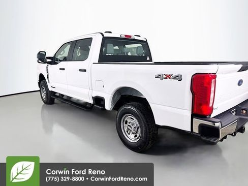 New 2026 Ford F250 XL w/ XL Chrome Package image 5