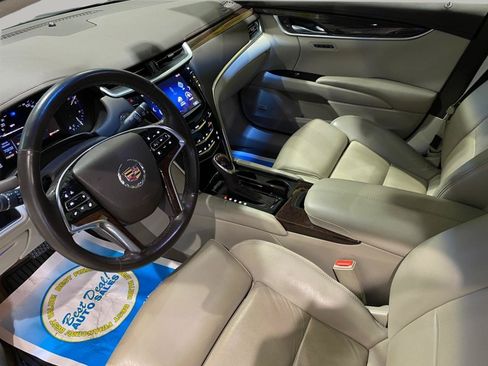 Used 2014 Cadillac XTS Luxury FWD image 10