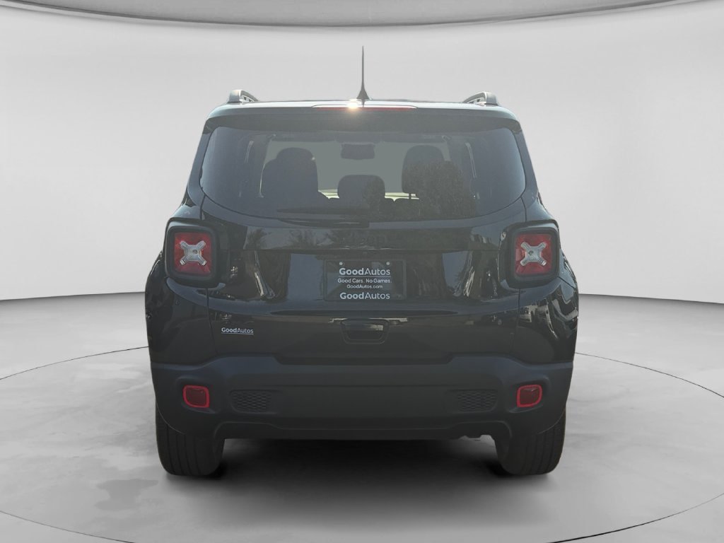 Used 2023 Jeep Renegade Altitude w/ Sun/Sound Group AWD/4WD image 5