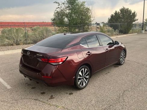 Used 2025 Nissan Sentra SV w/ SV Premium Package FWD image 5