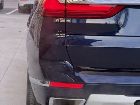 Used 2022 BMW X7 xDrive40i w/ Premium Package image 13