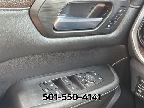 Used 2025 Nissan Armada Platinum image 37