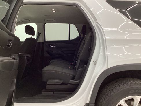 Used 2018 Chevrolet Traverse LS FWD image 20