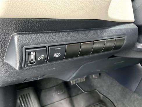 Certified 2024 Toyota Corolla LE FWD image 32