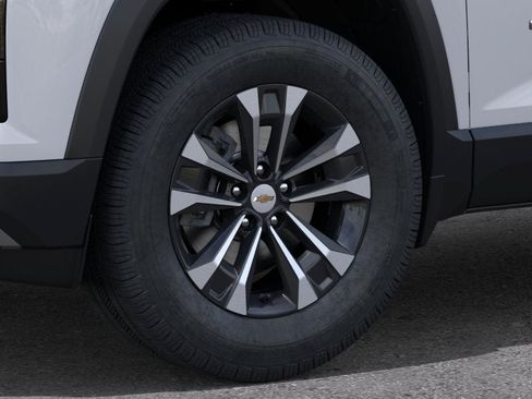 New 2027 Chevrolet Equinox LT w/ Convenience Package II AWD/4WD image 33