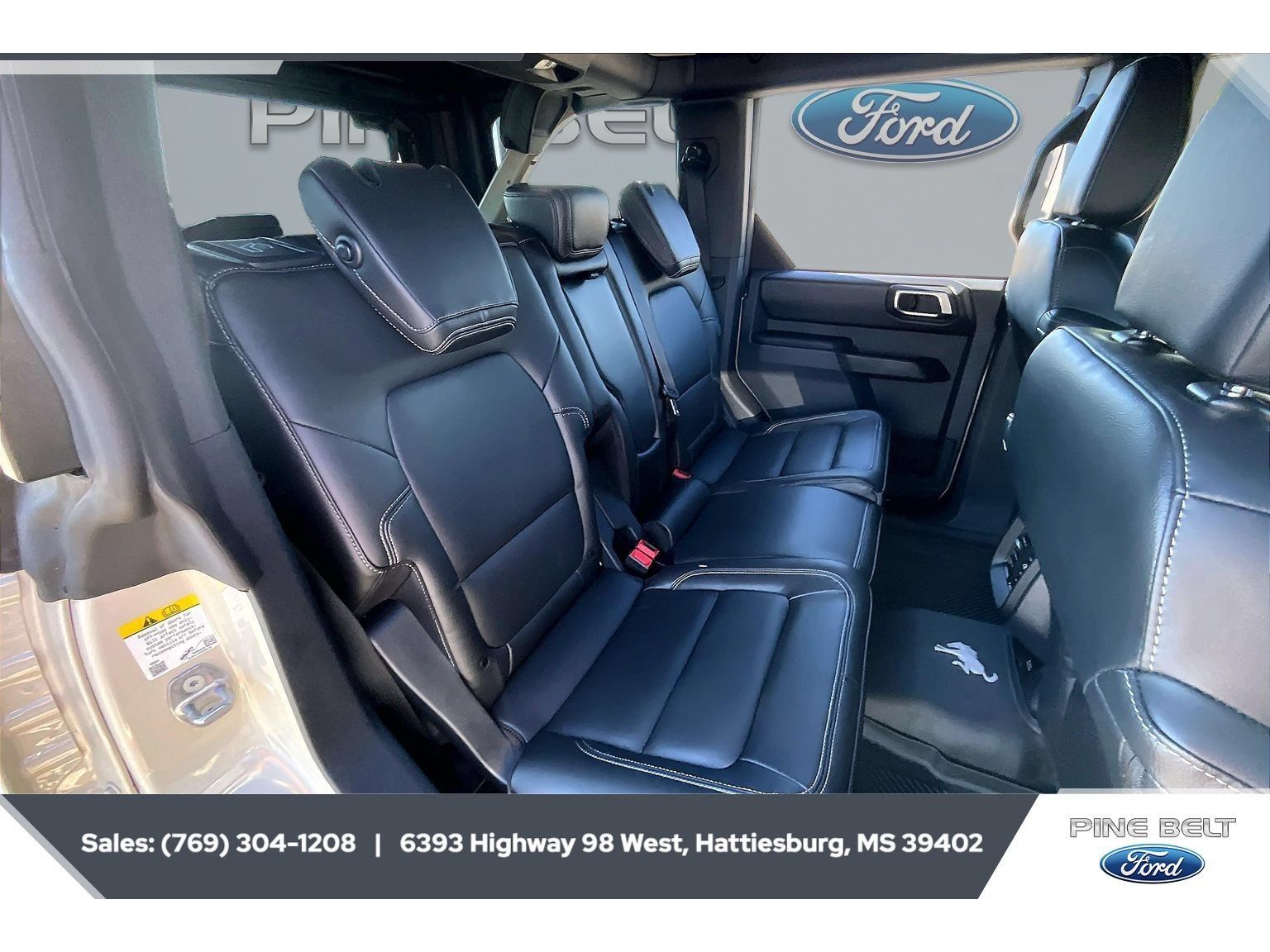 Used 2025 Ford Bronco Outer Banks AWD/4WD image 20