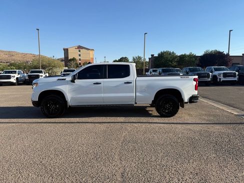 Used 2025 Chevrolet Silverado 1500 LT Trail Boss w/ LT Trail Boss Premium Package AWD/4WD image 8