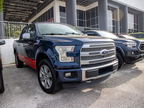 Used 2016 Ford F150 Platinum w/ Equipment Group 701A Luxury image 6