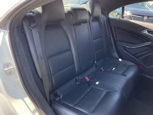 Used 2014 Mercedes-Benz CLA 250 image 20