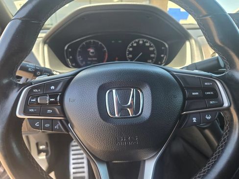Used 2020 Honda Accord Sport image 29