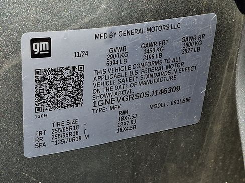 Used 2025 Chevrolet Traverse LT AWD/4WD image 28