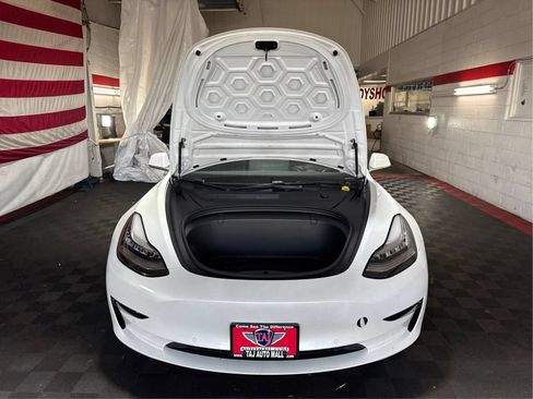 Used 2019 Tesla Model 3 Standard Range Plus RWD image 11