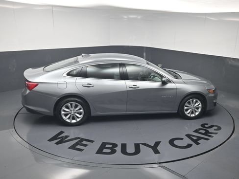Used 2024 Chevrolet Malibu LT FWD image 34