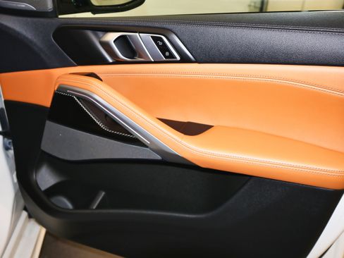 Used 2023 BMW X6 M50i w/ Executive Package image 49