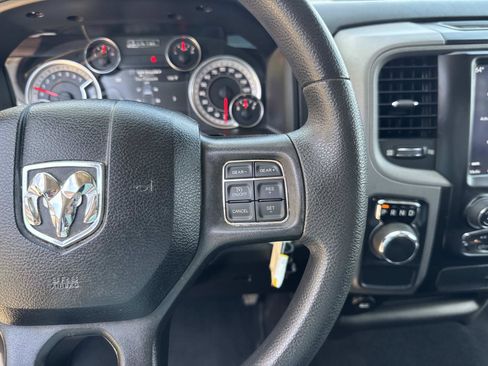 Used 2021 RAM 1500 Tradesman w/ Tradesman SXT Package RWD image 23