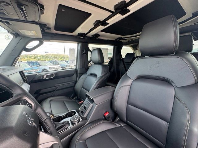New 2026 Ford Bronco Badlands w/ Sasquatch Package AWD/4WD image 13
