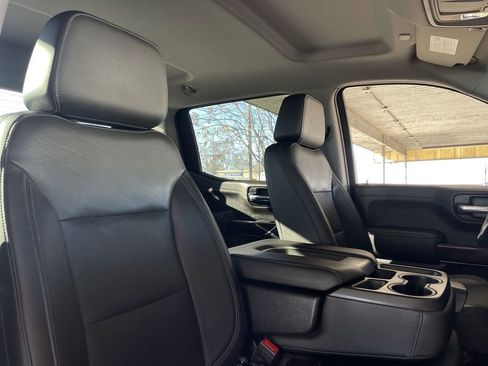 Used 2020 GMC Sierra 1500 SLT w/ X31 Off-Road Package image 27