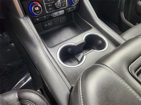 Used 2021 Chevrolet Tahoe LT RWD image 23