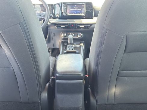 Used 2025 Nissan Kicks S FWD image 18