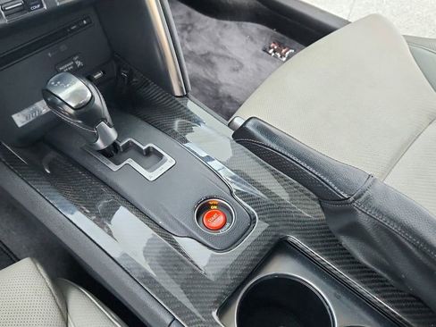 Used 2010 Nissan GT-R Premium image 29