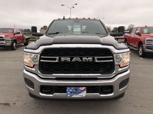 Used 2022 RAM 3500 Tradesman image 8