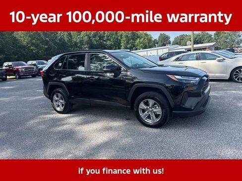 Used 2023 Toyota RAV4 LE AWD/4WD image 14