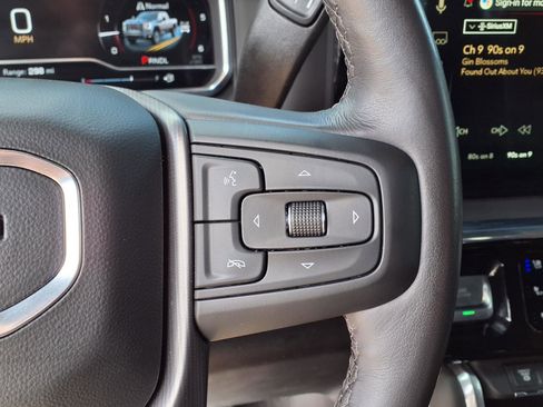 Used 2025 GMC Sierra 2500 Denali Ultimate AWD/4WD image 31