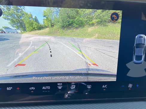 Used 2024 Ford Mustang Coupe RWD image 15