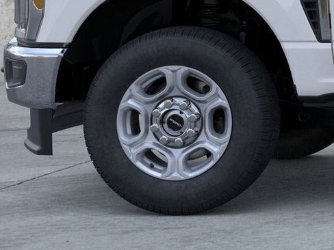 New 2026 Ford F250 XLT AWD/4WD image 19