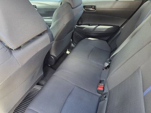 Used 2025 Toyota Corolla Cross AWD Hybrid w/ Moonroof Package image 24