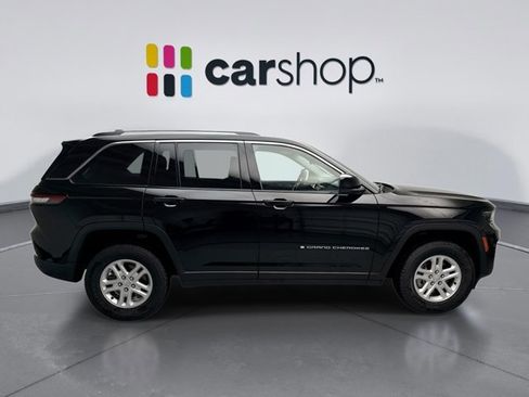 Used 2023 Jeep Grand Cherokee Laredo image 6