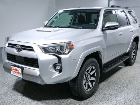 Used 2023 Toyota 4Runner TRD Off-Road Premium AWD/4WD image 31