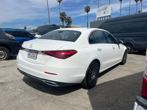 Used 2023 Mercedes-Benz C 300 Sedan image 5