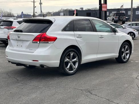 Used 2012 Toyota Venza Limited image 5