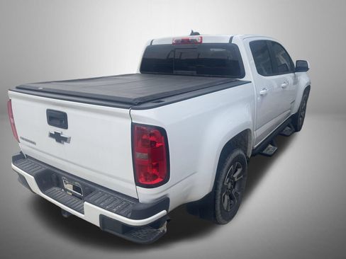 Used 2016 Chevrolet Colorado Z71 AWD/4WD image 3