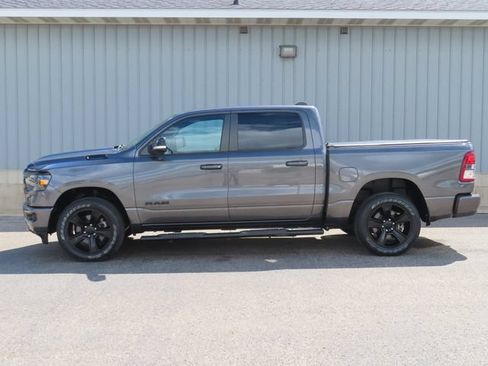 Used 2022 RAM 1500 Big Horn AWD/4WD image 9