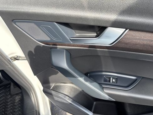 Certified 2023 Audi Q5 2.0T Premium w/ Convenience Package AWD/4WD image 25