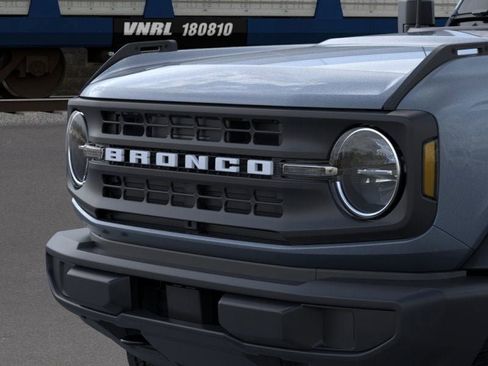 New 2025 Ford Bronco 2-Door image 19