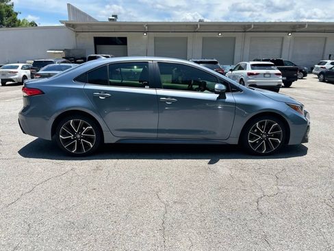 Used 2022 Toyota Corolla SE FWD image 8