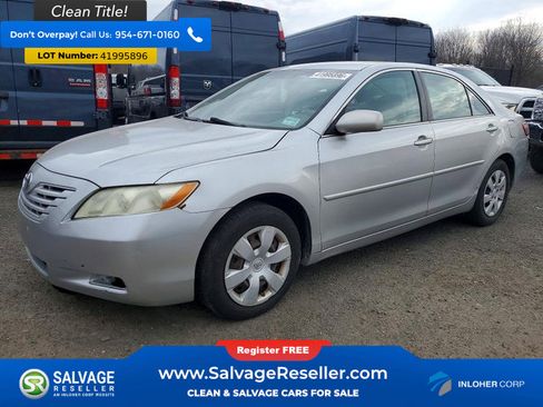 Used 2007 Toyota Camry LE image 1