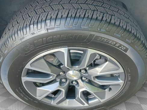 Used 2021 Chevrolet Tahoe LT w/ Luxury Package RWD image 6